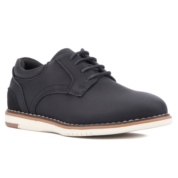 Boy's Daniel Oxford